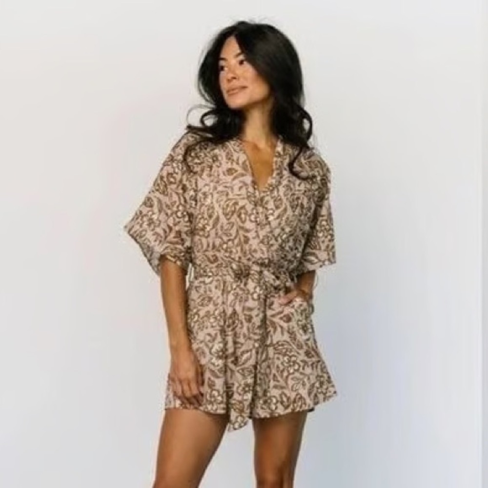 Baltic Born Conner Tan Peach Floral Going out Romper 3X